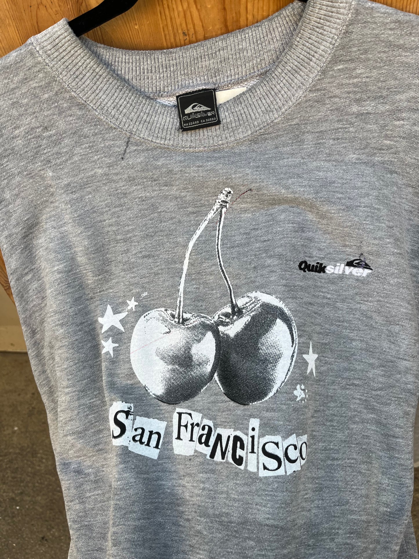 XL Quiksilver Chrome Cherries Sweatshirt