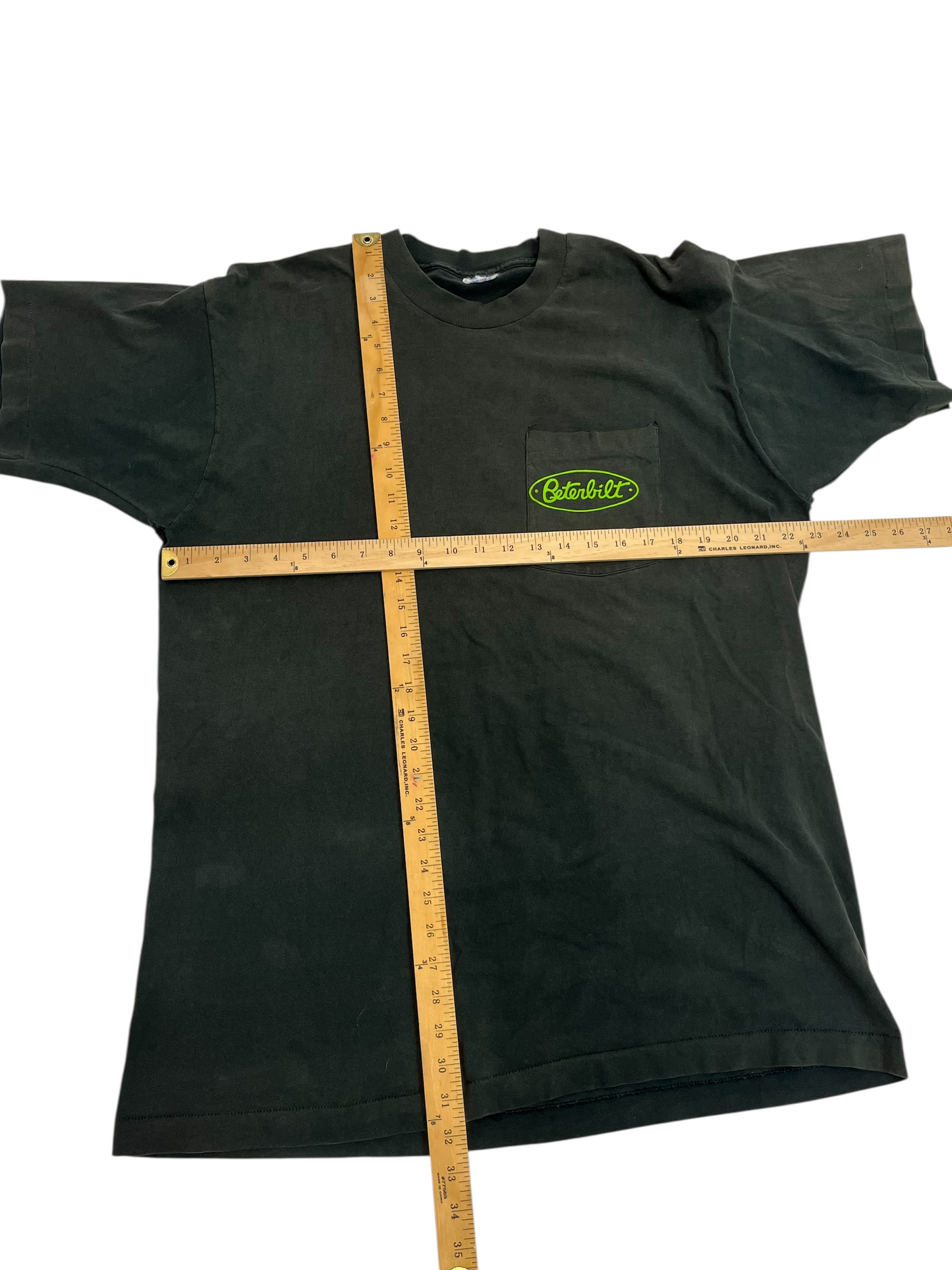 XL Vintage Pocket Tee Arkansas Halloweencone