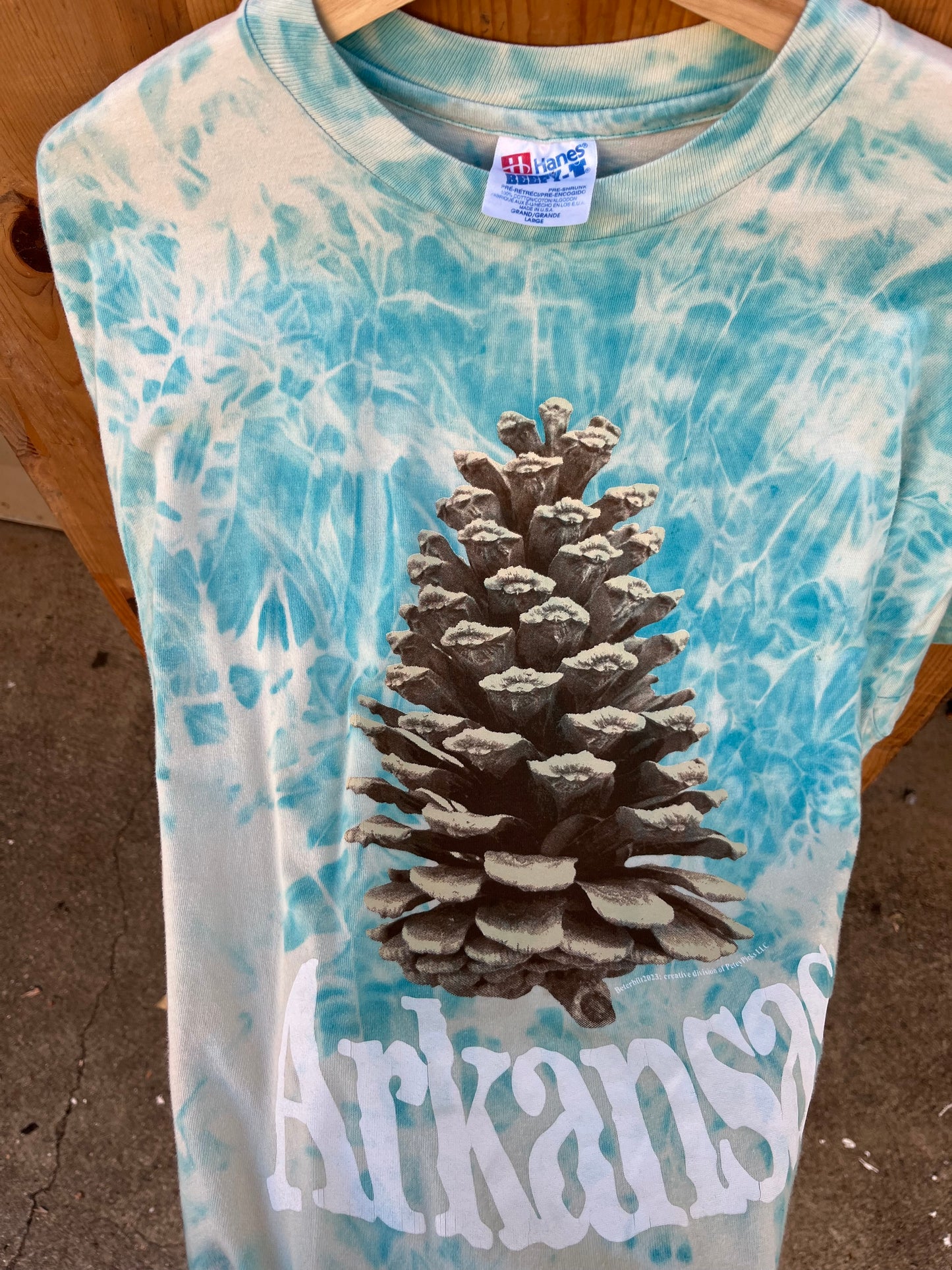 L Bleach Pinecone Tee