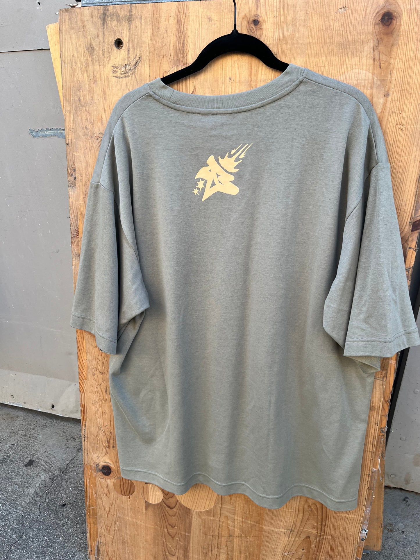 XL Pinecone Shirt