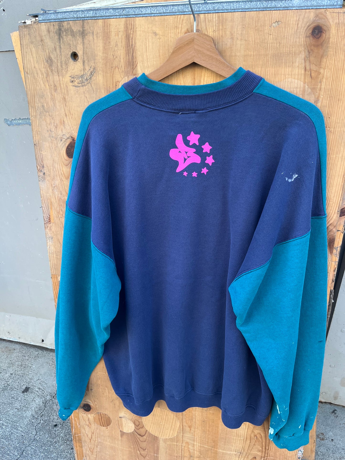 XL TwoTone Pinecone Sweatshirt