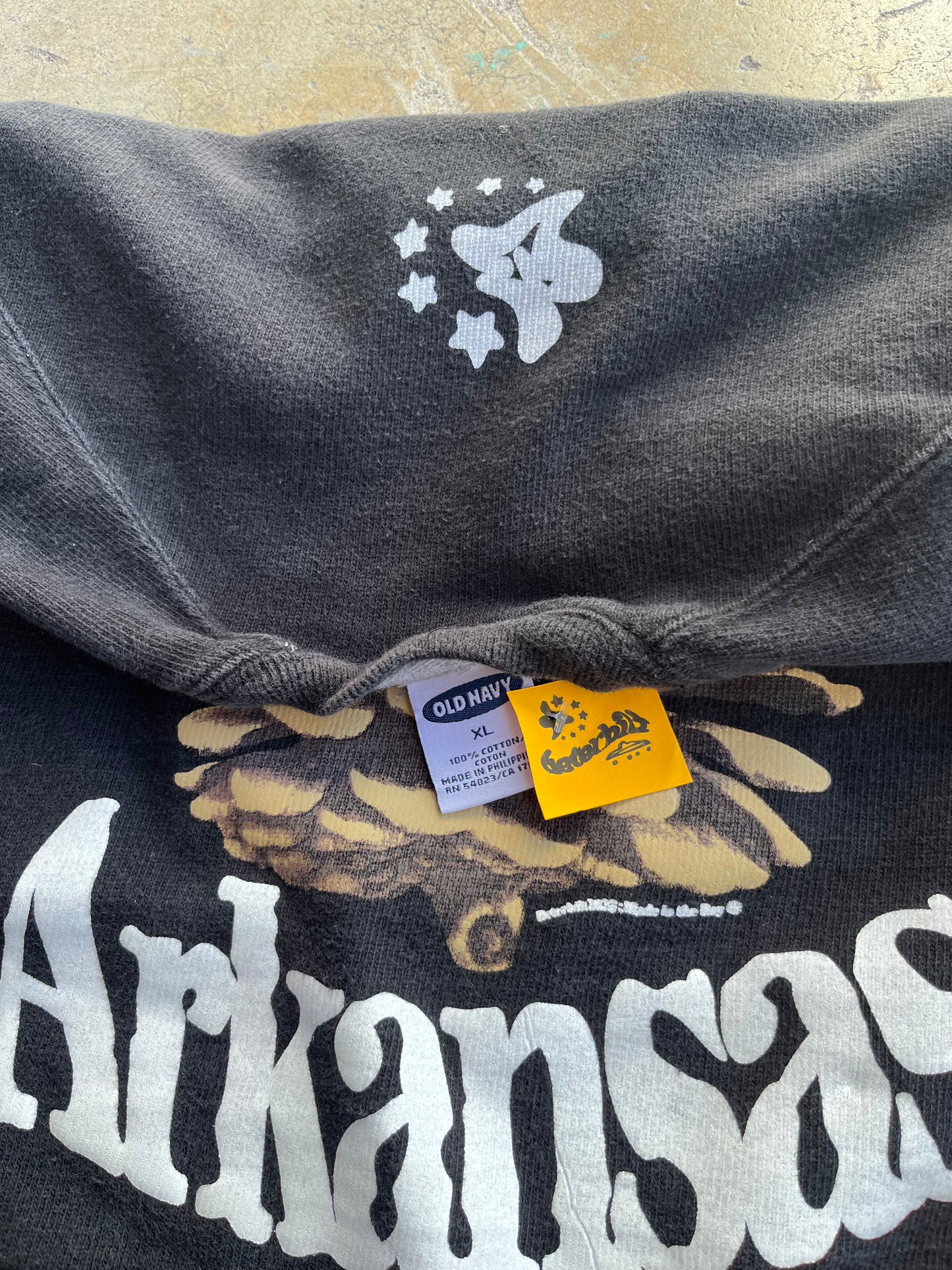 S Y2K Old Navy Arkansas Pinecone Cotton Raglan Pullover