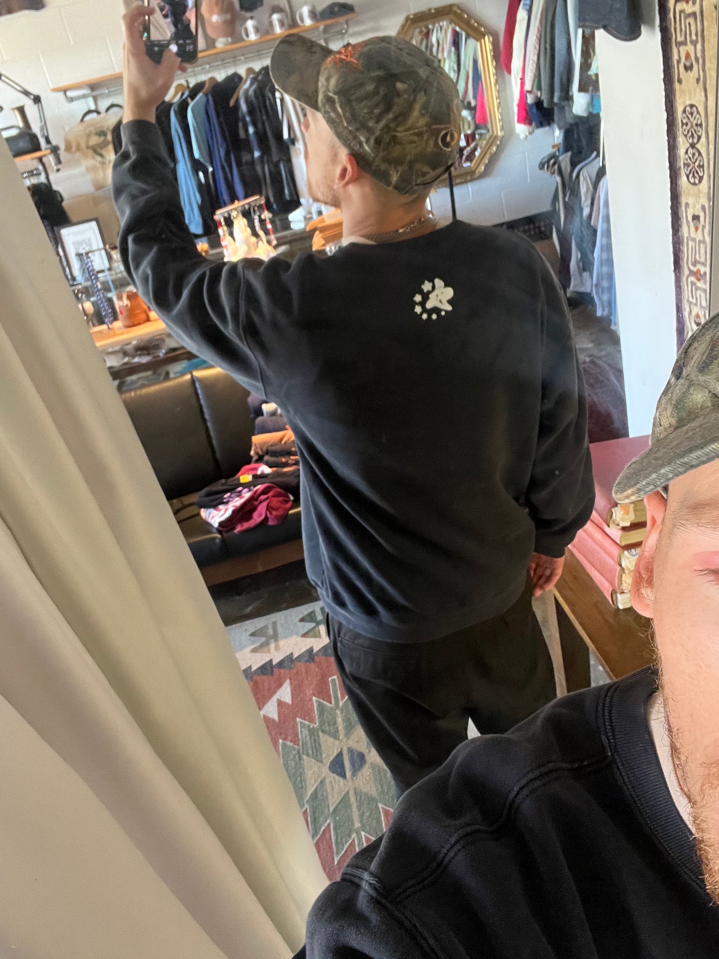 M Y2K Lands End Arkasnas Pinecone Sweatshirt