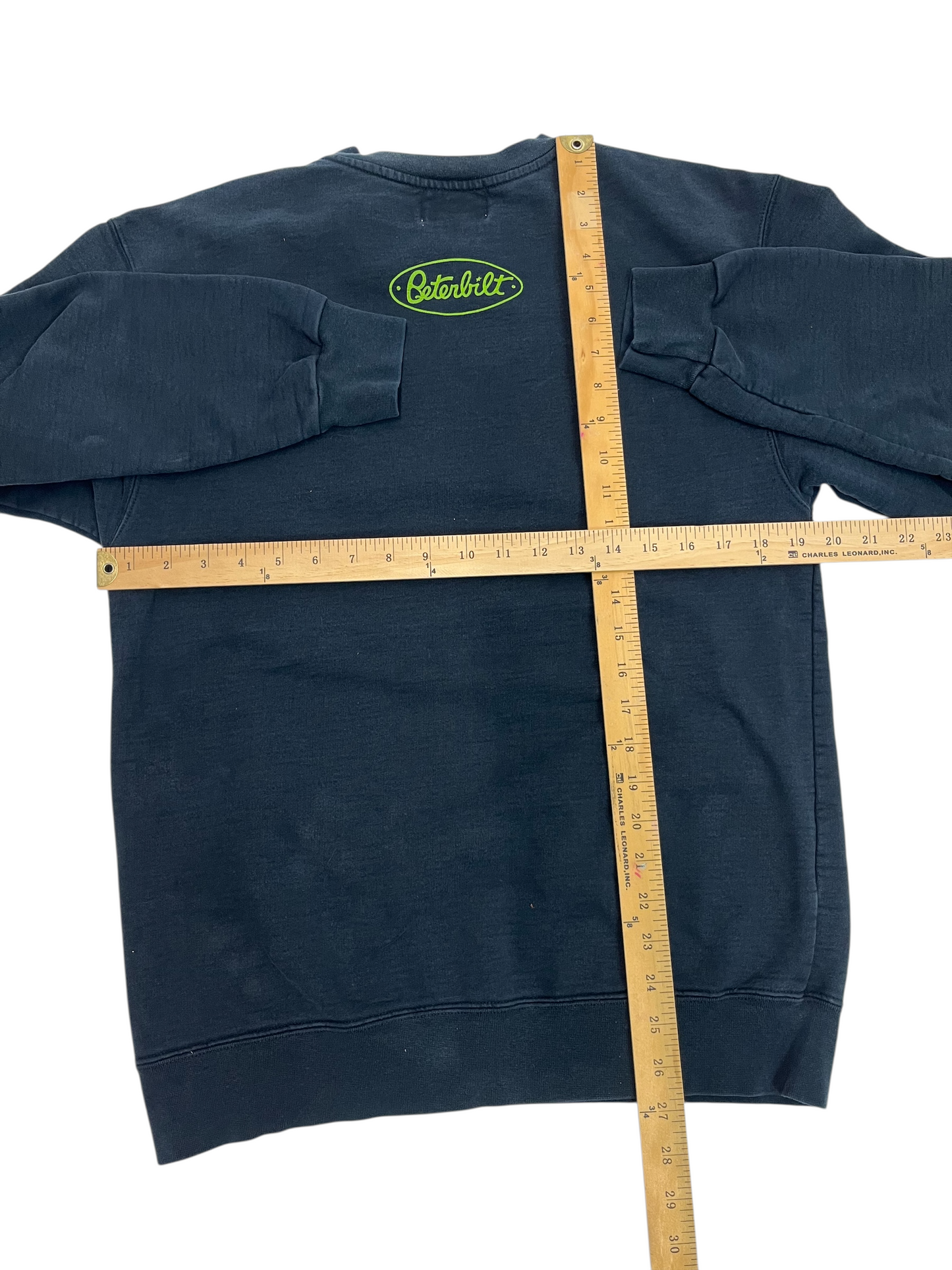 XS/S Vintage Heavyweight Arkansas Pinecone Sweatshirt Black Halloween 2025